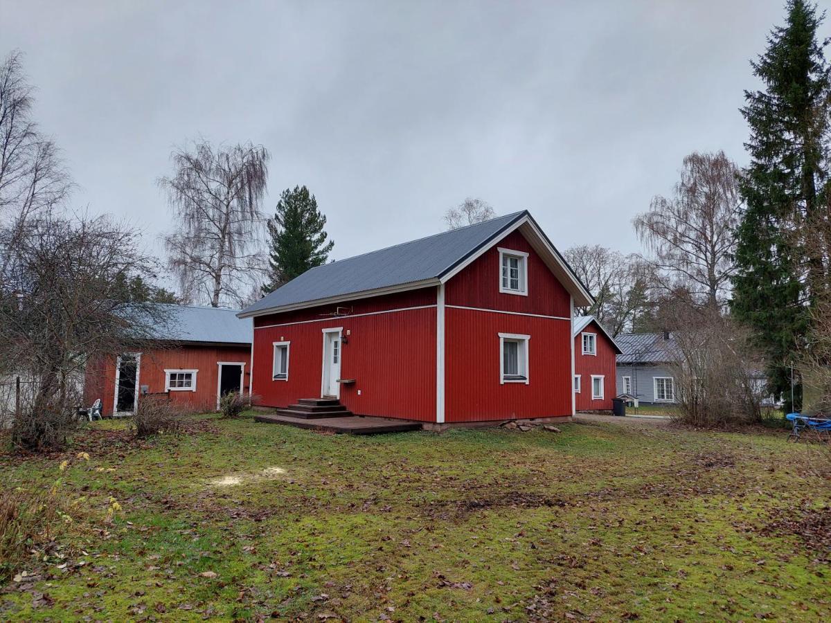 Punavilla Cottage Eura Buitenkant foto