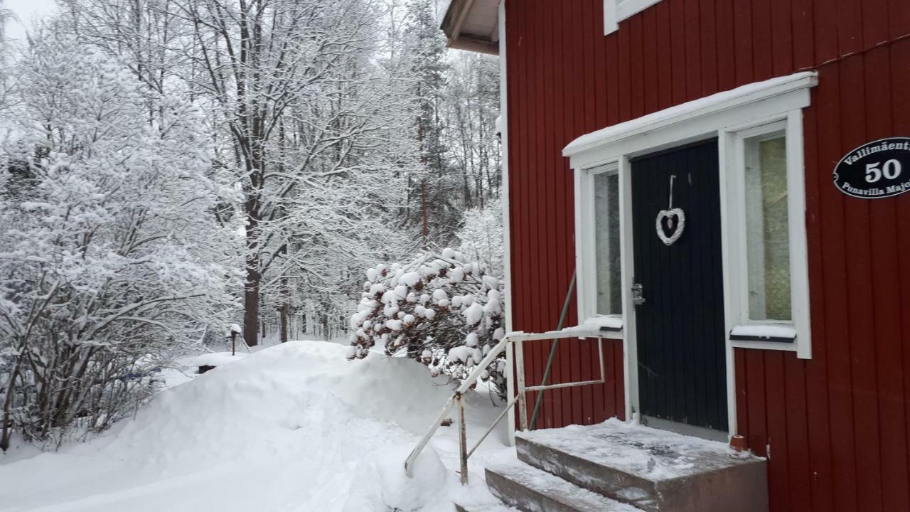 Punavilla Cottage Eura Buitenkant foto
