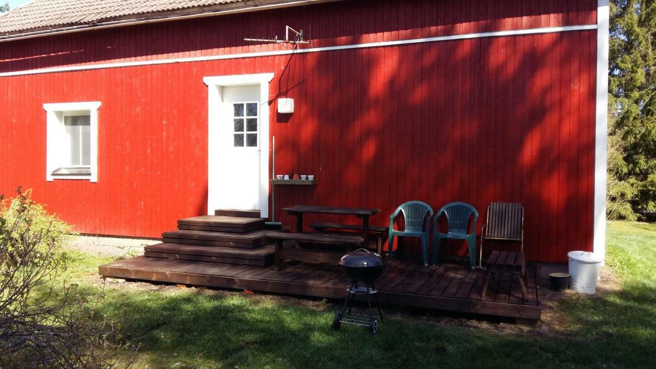 Punavilla Cottage Eura Buitenkant foto